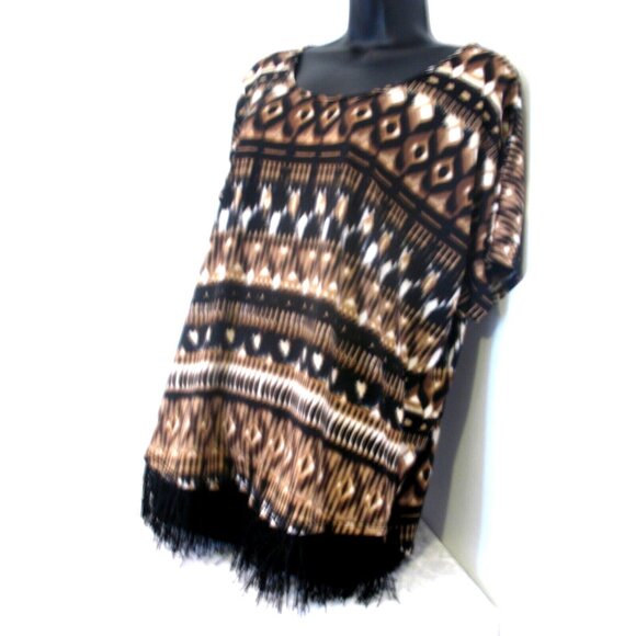 Notations blouse. Animal Print scoop neck with Fringes, Short sleeve XL - Picture 3 of 9